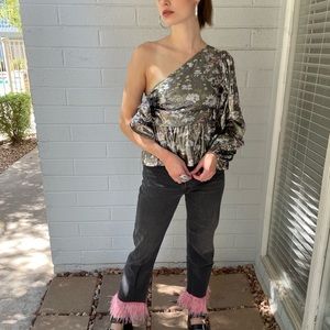 Ganni one shoulder top!